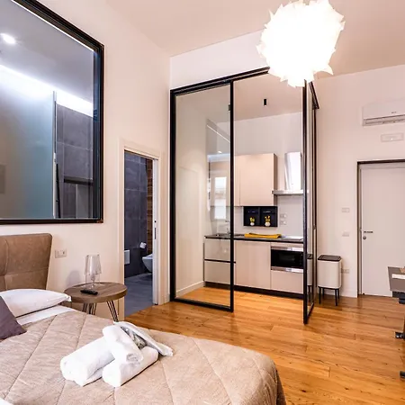 Guesthost - Dimora Del Barone B&B 4*