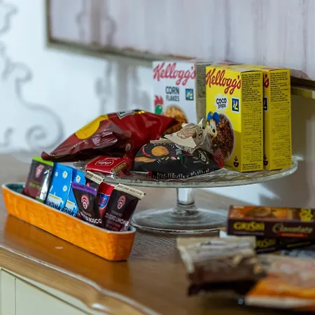 Guesthost - Dimora Del Barone Bed & Breakfast