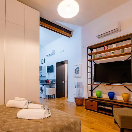 Guesthost - Dimora Del Barone Salerno