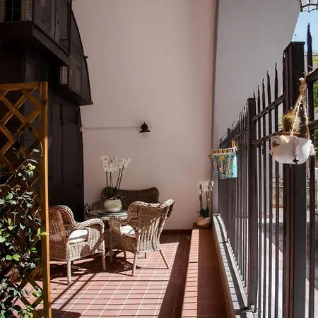 Bed & Breakfast Guesthost - Dimora Del Barone Salerno