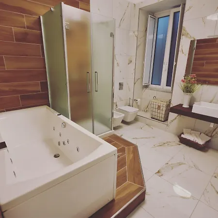 Guesthost - Dimora Del Barone Bed & Breakfast Salerno