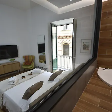 Bed & Breakfast Guesthost - Dimora Del Barone Salerno