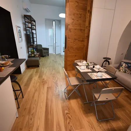 Guesthost - Dimora Del Barone Bed & Breakfast