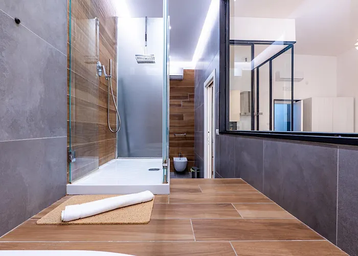 Guesthost - Dimora Del Barone 3*